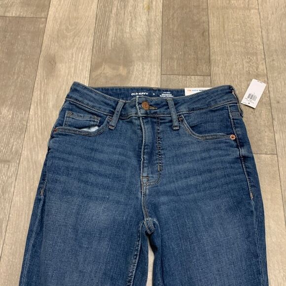 Womens NWT Old Navy Rickstar Super Skinny High Rise Distressed Denim‎ Jeans - Picture 3 of 7